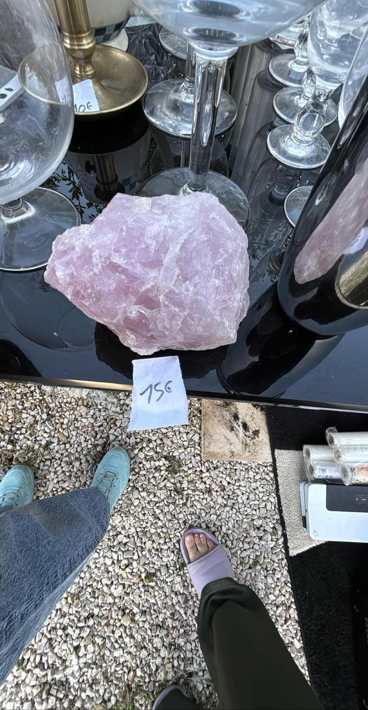 Spécimen brut de quartz rose de 500g
