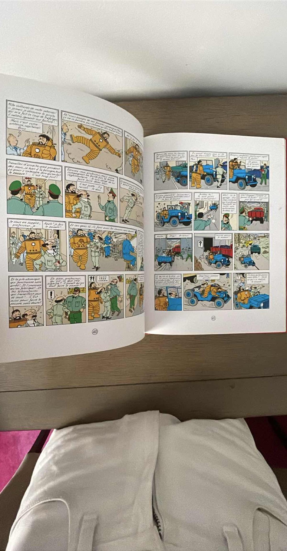 Tintin et la Lune : Objectif Lune - On a marché sur la Lune, Double Album 4
