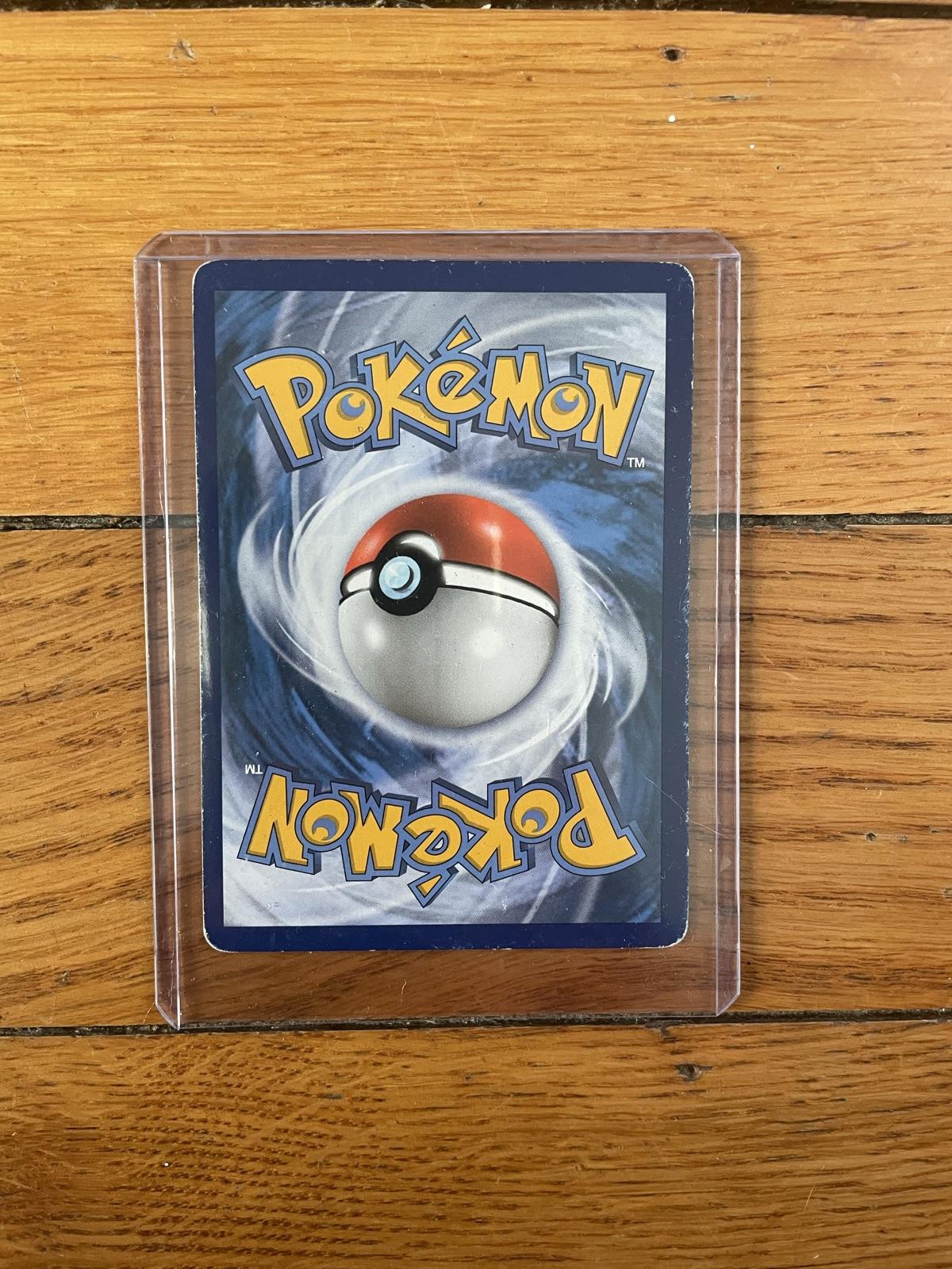 Carte Pokémon Bruyverne GX Full Art 74/147 (Ombres Ardentes) 2