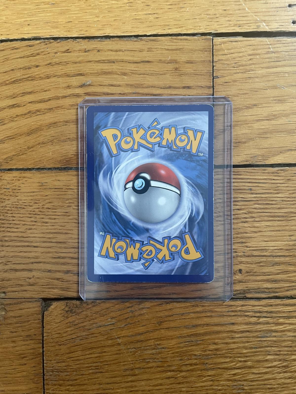Carte Pokémon Évoli GX SM242 2
