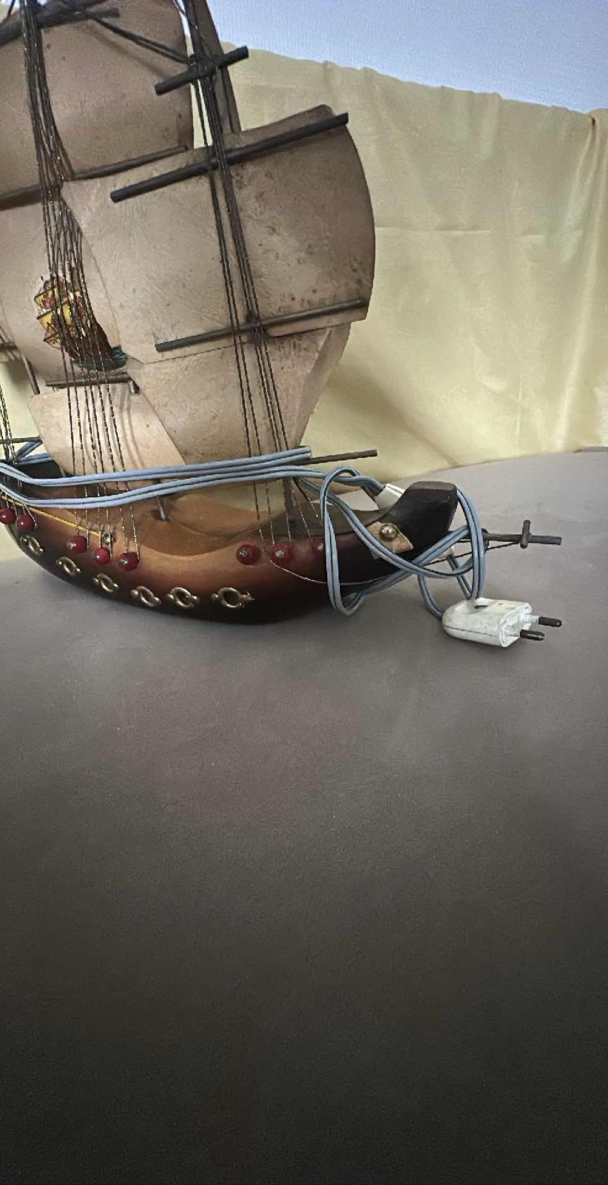 Lampe maquette de galion 2