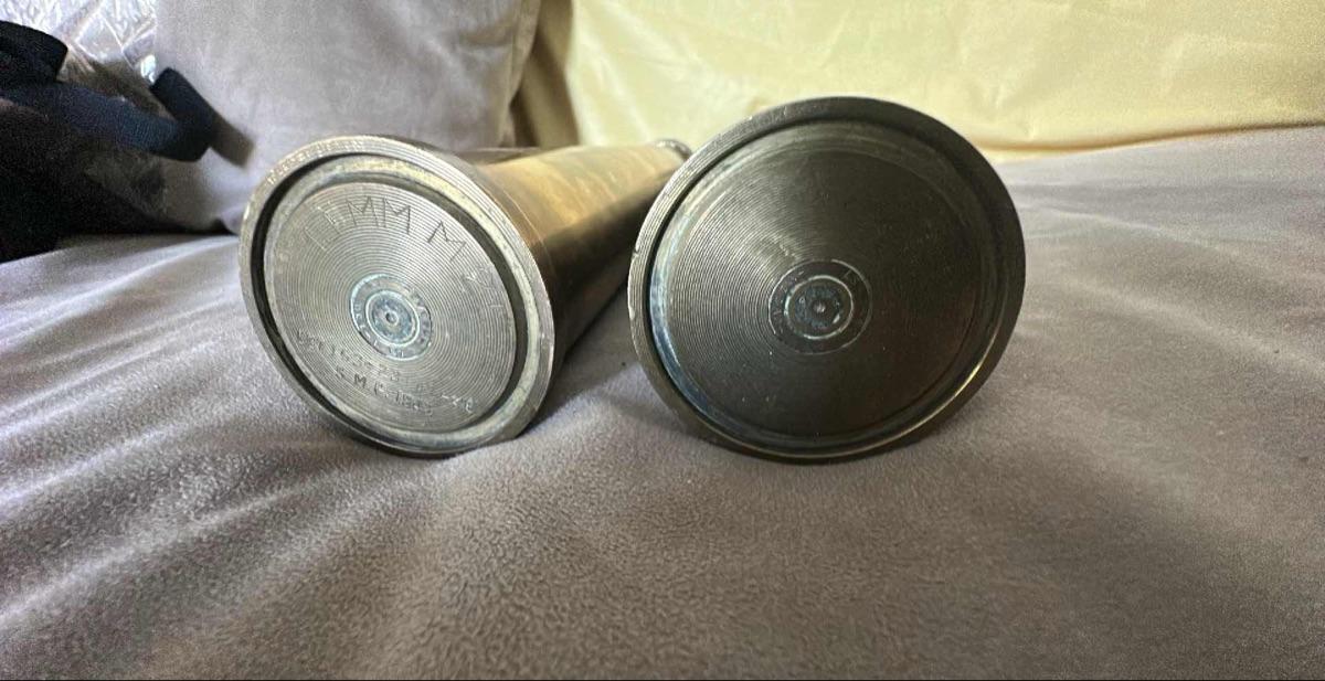 Douilles d'artillerie décoratives