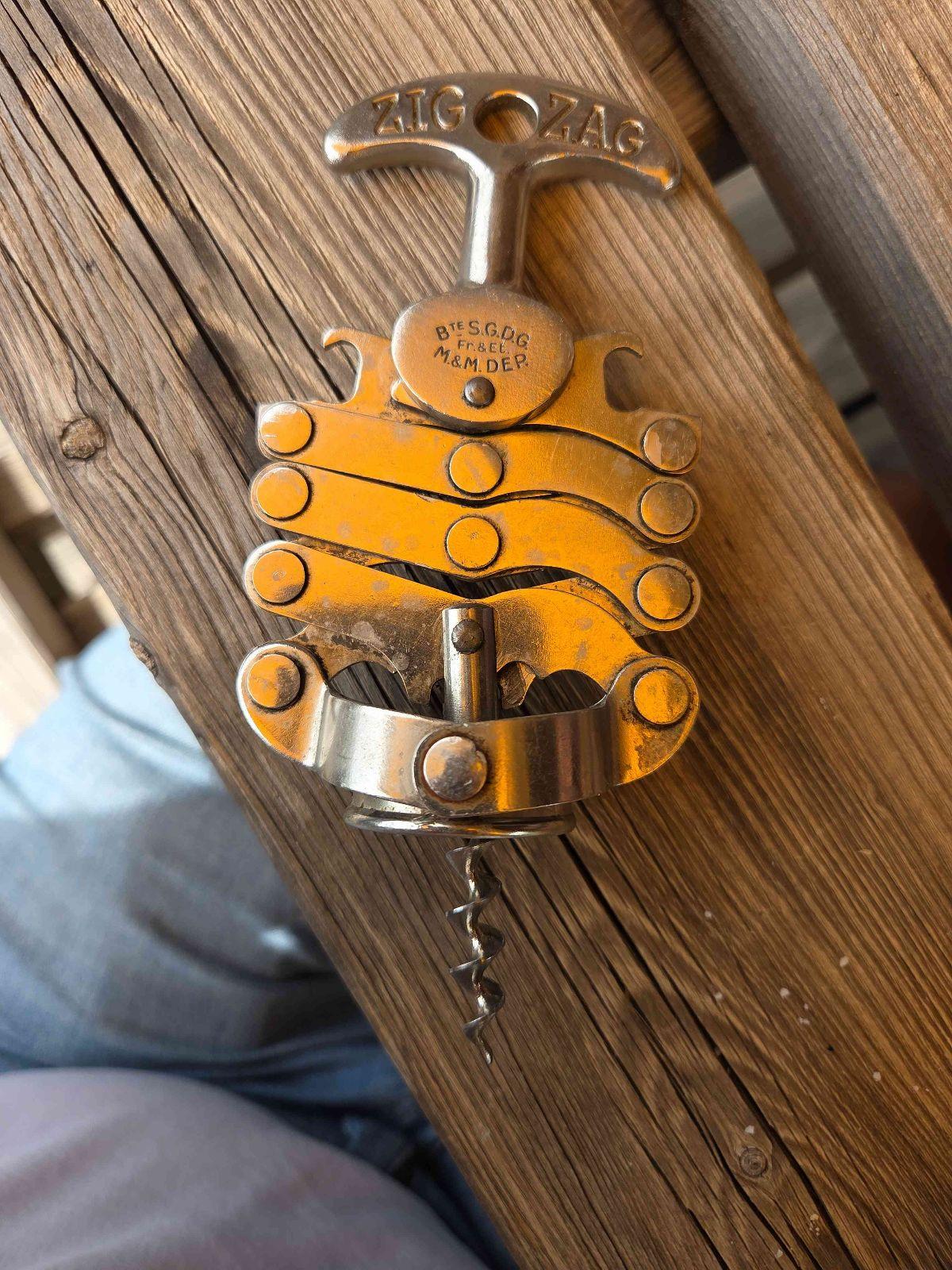 Tire-bouchon Zig Zag pliant vintage