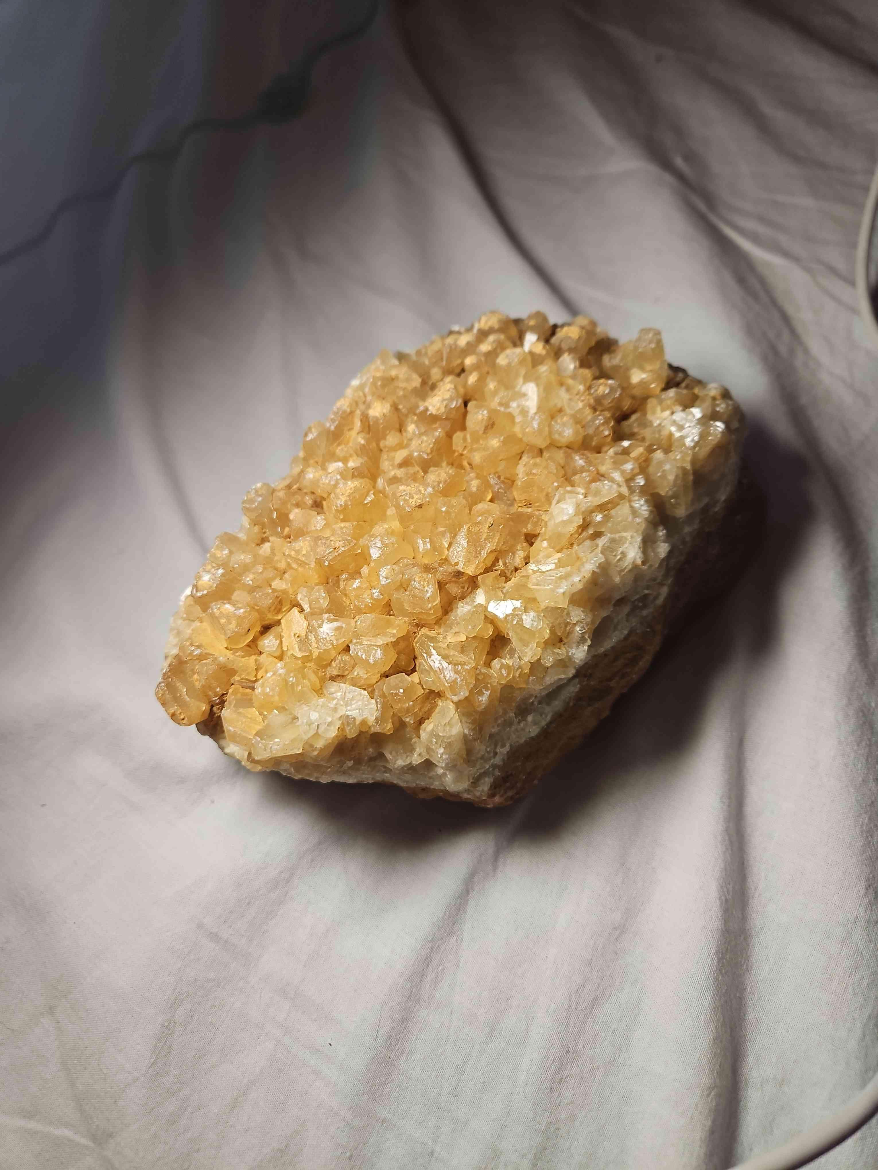 Druse de Calcite jaune